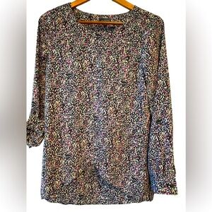 🔥🖤The Limited blouse size S black with colorful, scattered dots. GORGEOUS!